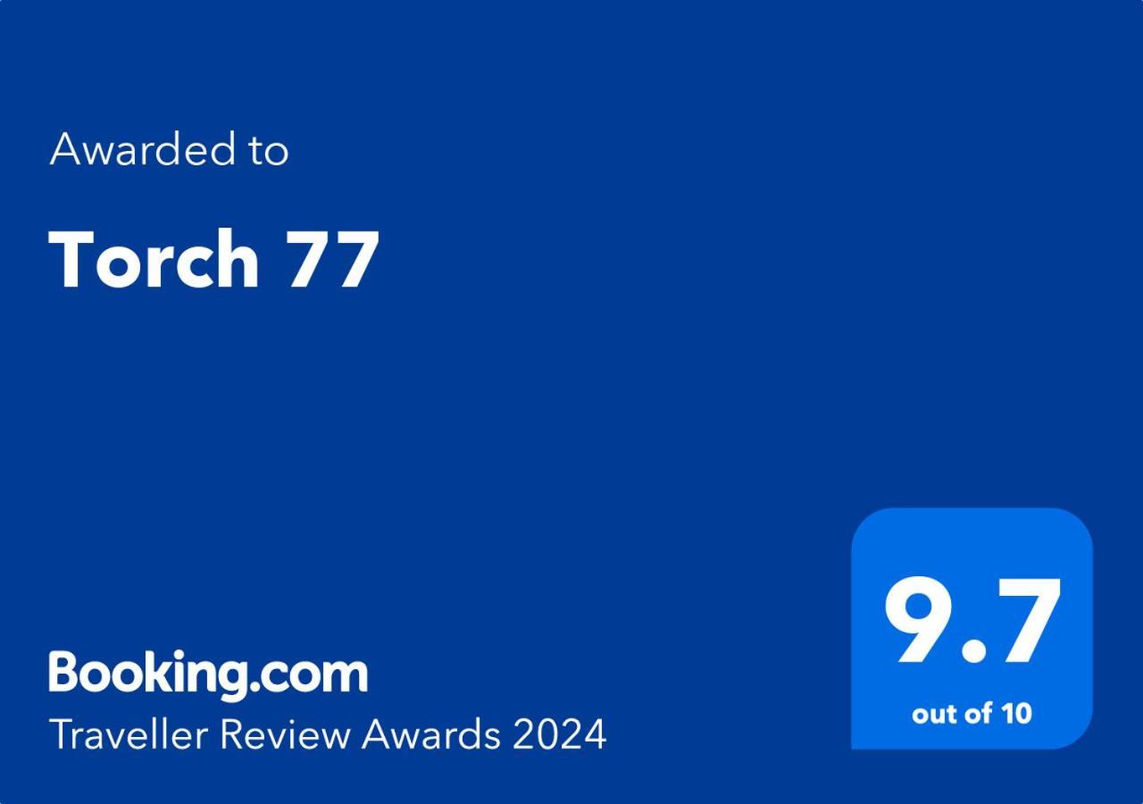 Torch 77 Vandrehjem Dubai Eksteriør billede