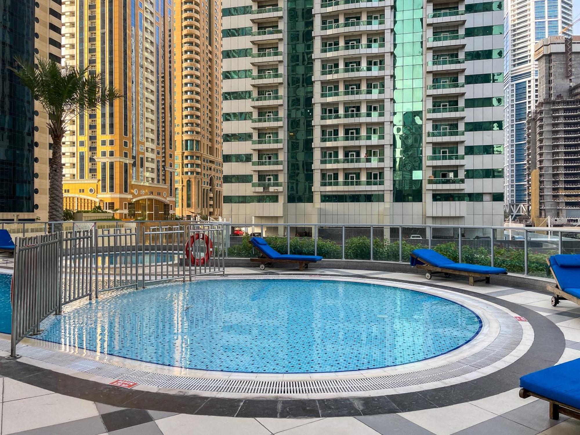 Torch 77 - By Saffron House Vandrehjem Dubai Eksteriør billede